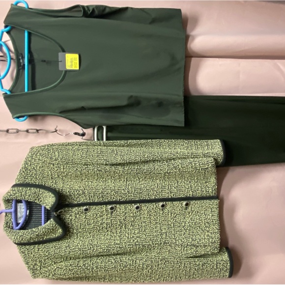 St. John Collection size 14 Jacket and Top. Pants  size 12 NWT - Picture 2 of 15